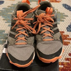 Adidas Kanadia 7 tr size 5 1/2